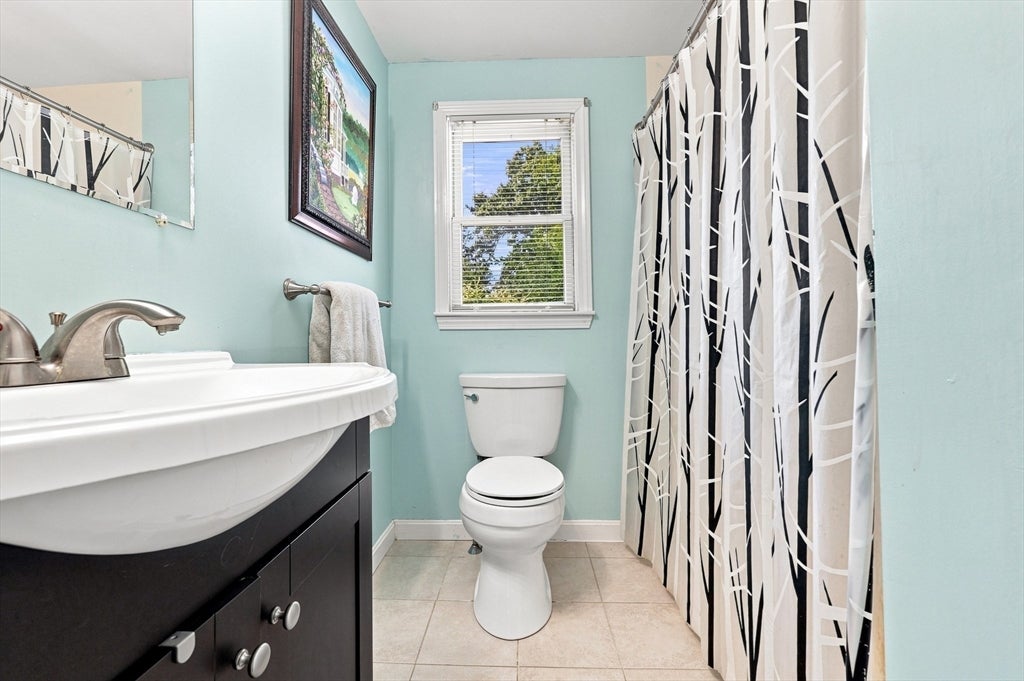 68 Hilltop Road, Dracut, MA, 68 Hilltop Road, Dracut, MA Photo #20