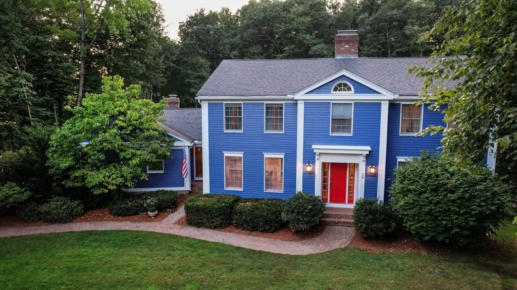 View Sturbridge, MA 01566 house