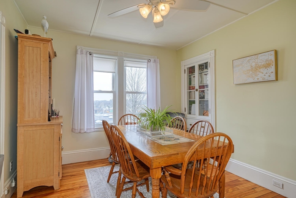 Natick, Massachusetts 01760, United States, 4 Bedrooms Bedrooms, ,2 BathroomsBathrooms,Residential,Active,101844