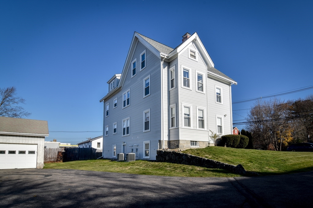 Natick, Massachusetts 01760, United States, 4 Bedrooms Bedrooms, ,2 BathroomsBathrooms,Residential,Active,101844