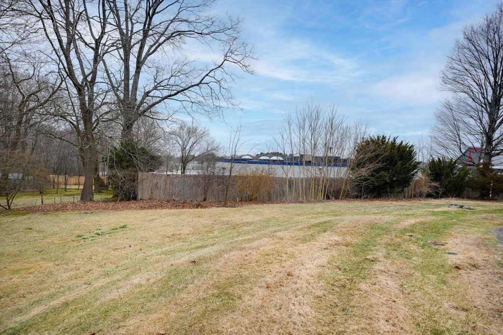 Natick, Massachusetts 01760, United States, 4 Bedrooms Bedrooms, ,2 BathroomsBathrooms,Residential,Active,101844