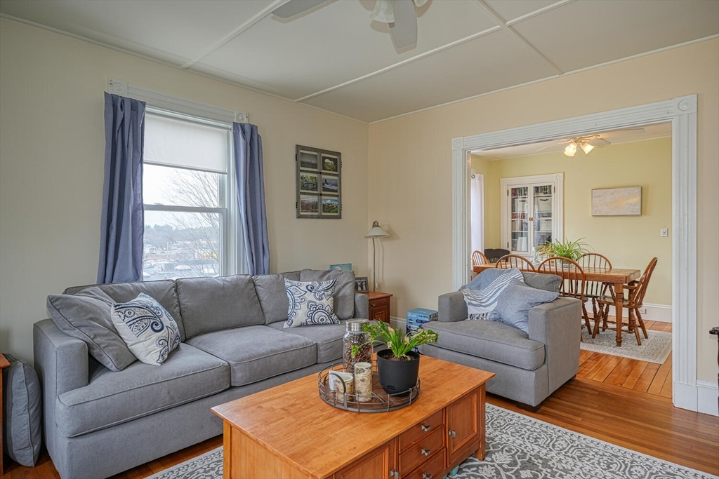 Natick, Massachusetts 01760, United States, 4 Bedrooms Bedrooms, ,2 BathroomsBathrooms,Residential,Active,101844