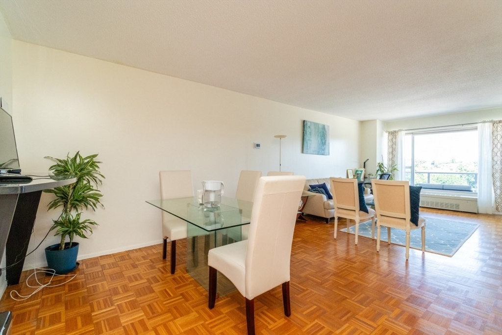 111 Perkins Street 045