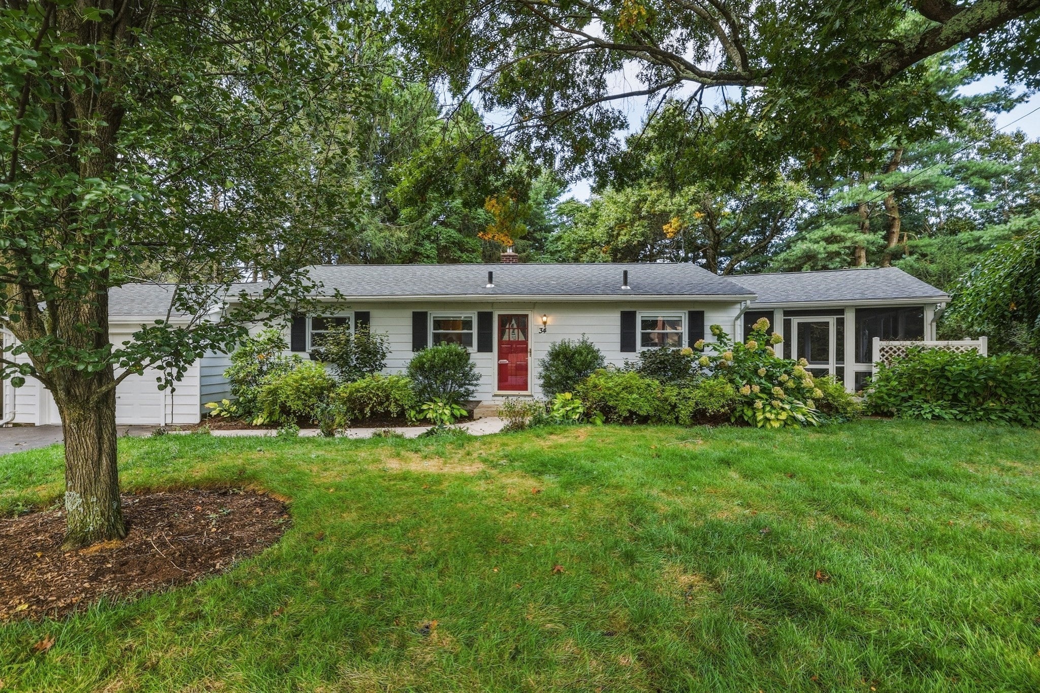 34 Skyridge Ln, Springfield, MA, 34 Skyridge Ln, Springfield, MA Photo #1