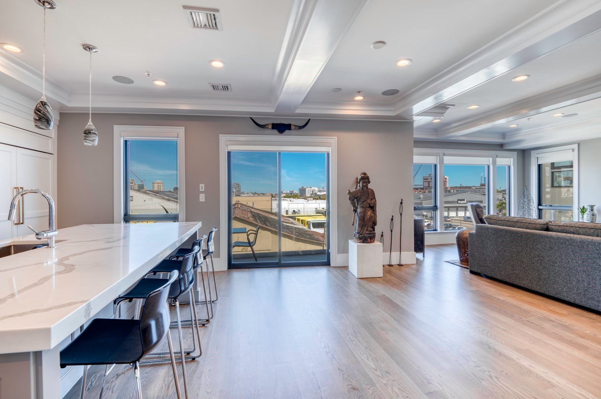 377 West First 6