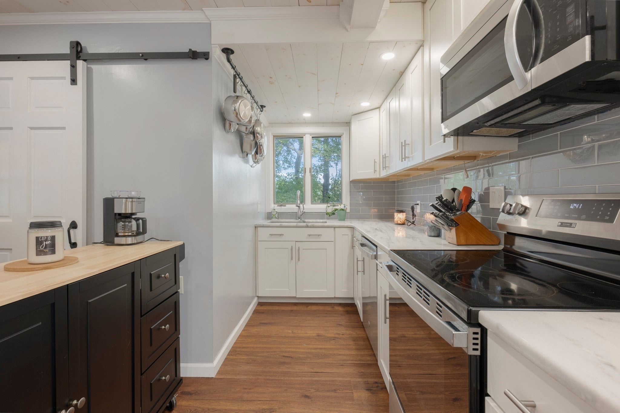 19 Lexington Ave, Auburn, MA, 19 Lexington Ave, Auburn, MA Photo #7