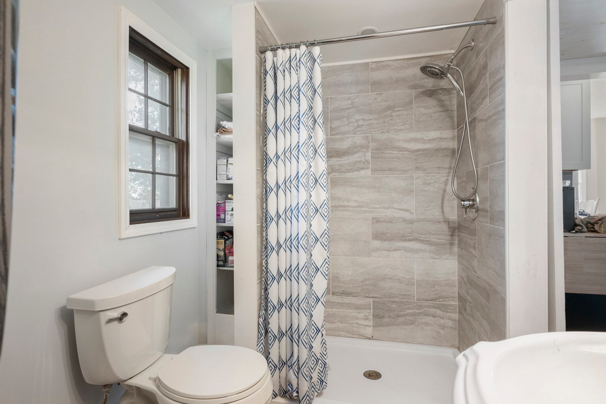 19 Lexington Ave, Auburn, MA, 19 Lexington Ave, Auburn, MA Photo #11