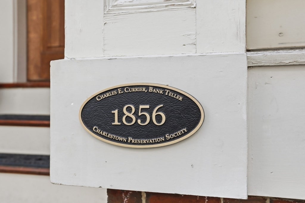 7 Mystic St. 1