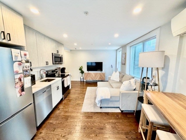 366 Hanover St #2, Boston, MA, 366 Hanover St #2, Boston, MA Photo #1