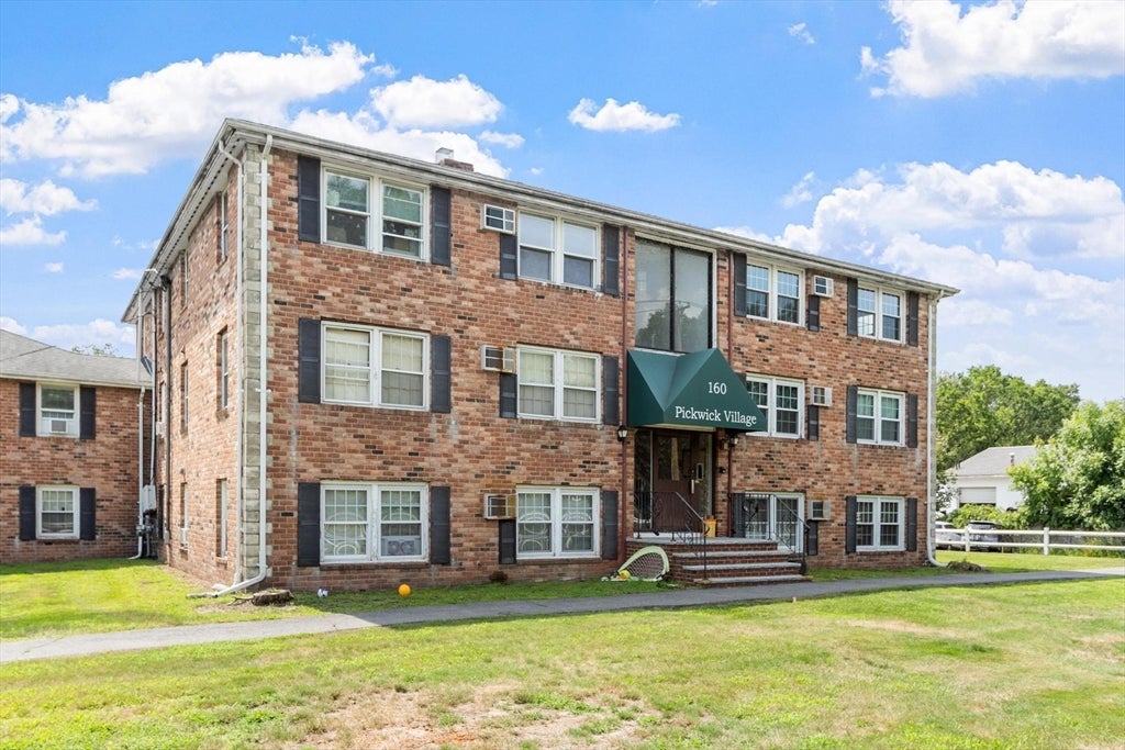 160 Tyngsboro Road #12c, Chelmsford, MA, 160 Tyngsboro Road #12c, Chelmsford, MA Photo #6