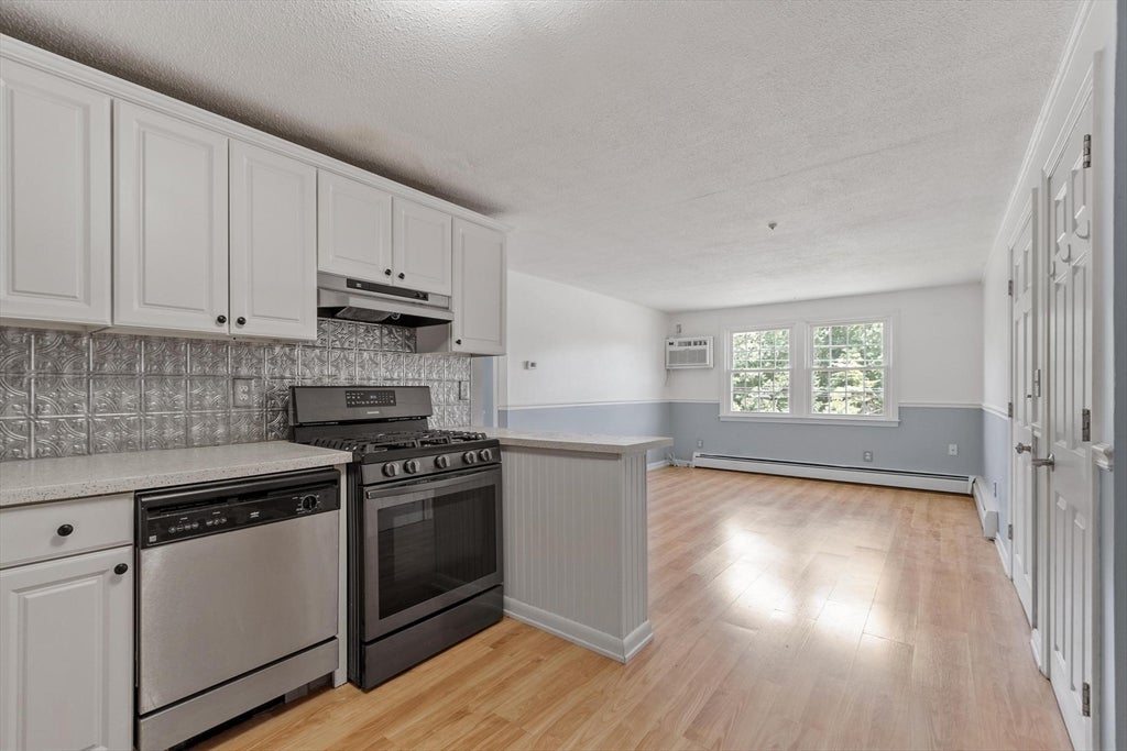 160 Tyngsboro Road #12c, Chelmsford, MA, 160 Tyngsboro Road #12c, Chelmsford, MA Photo #12