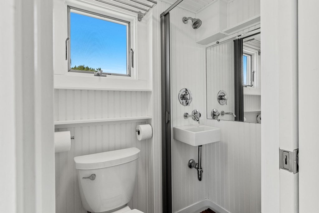 963 Commercial St #30, Provincetown, MA, 963 Commercial St #30, Provincetown, MA Photo #10