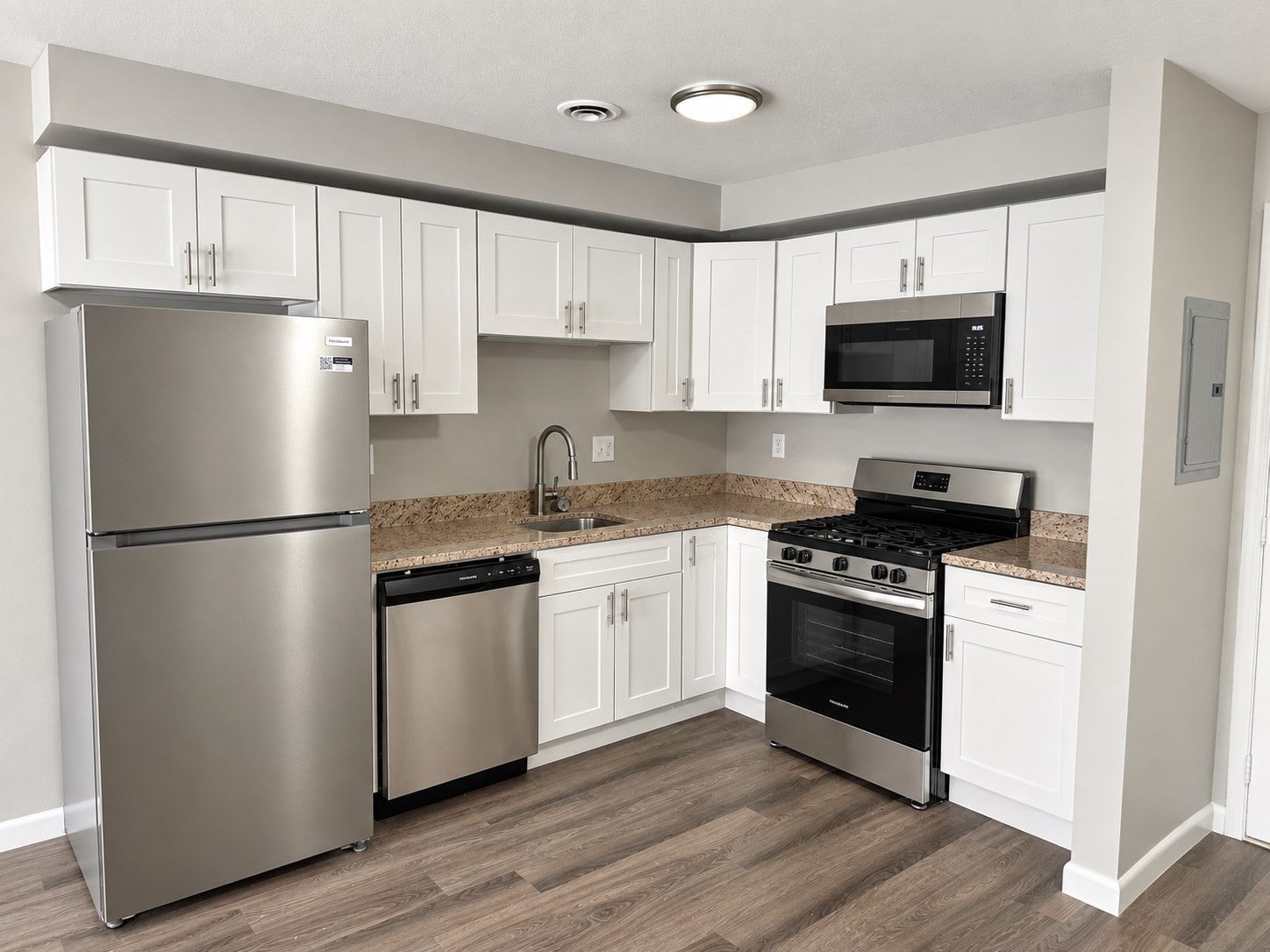 55 David Terrace #24, Norwood, MA, 55 David Terrace #24, Norwood, MA Photo #1