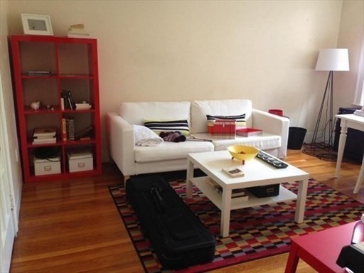 588 Washington St #1, Brookline, MA Photo #3