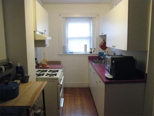 588 Washington St #1, Brookline, MA Photo #5