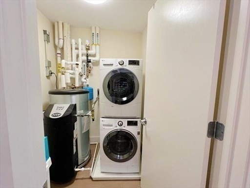 121 Portland 406