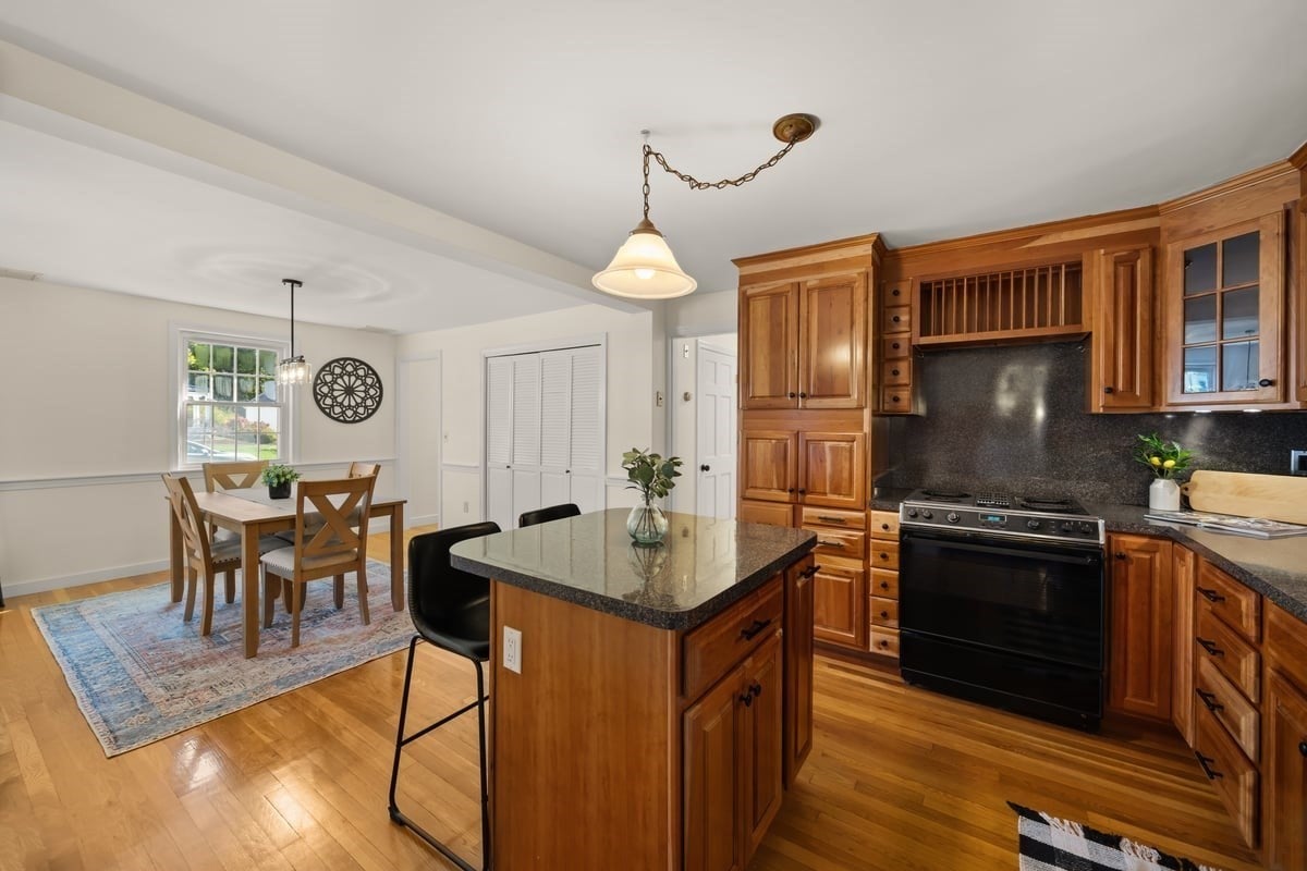 43 Irving Drive, Walpole, MA, 43 Irving Drive, Walpole, MA Photo #15