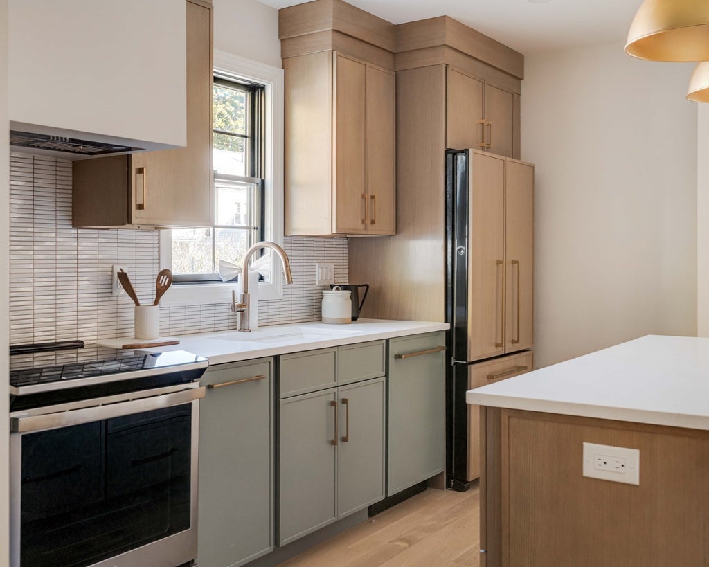 Photo of 19 Curtis St #19, Medford, MA 02155 (MLS # 73595431)