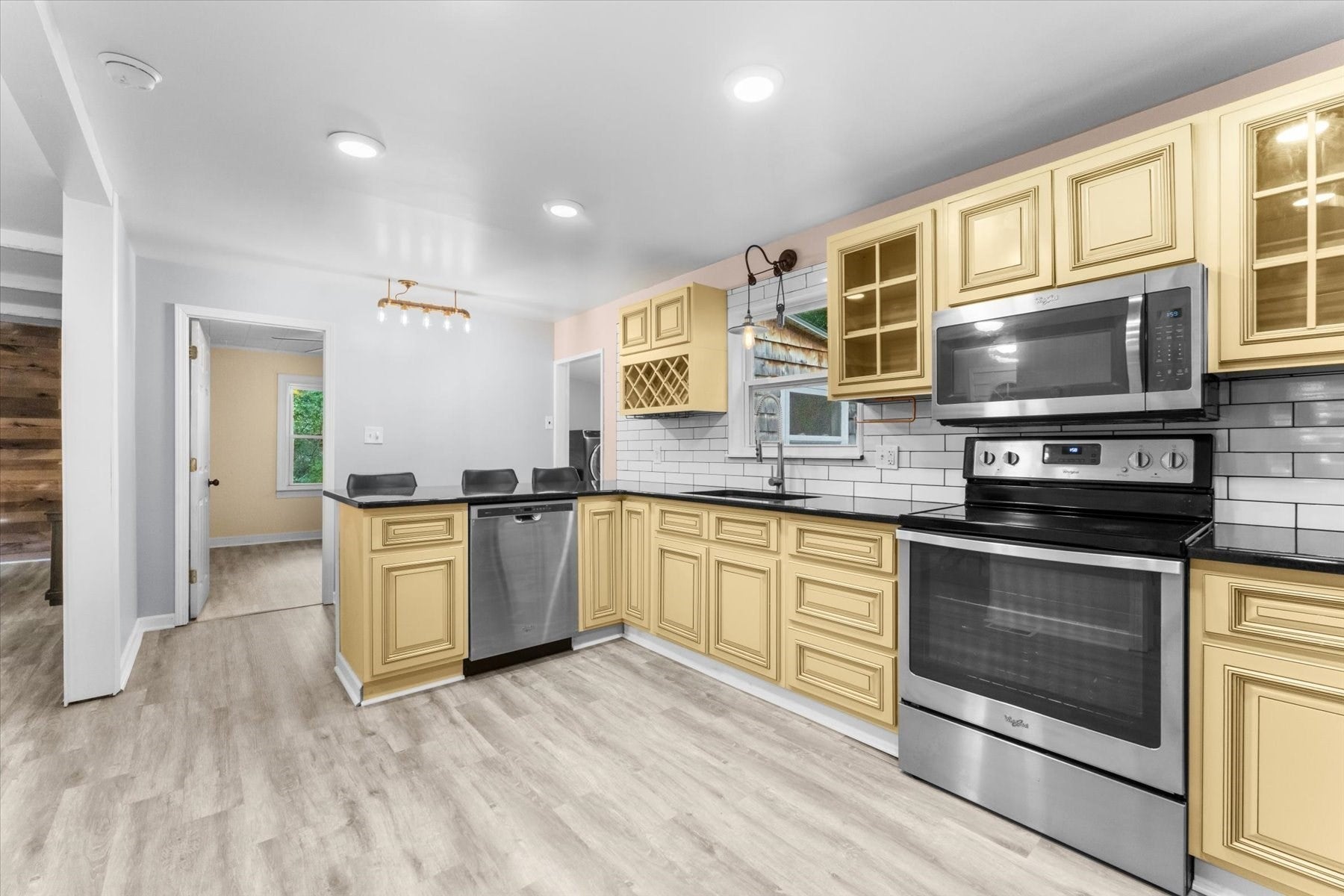 11 Wheelock Rd, Shrewsbury, MA, 11 Wheelock Rd, Shrewsbury, MA Photo #10