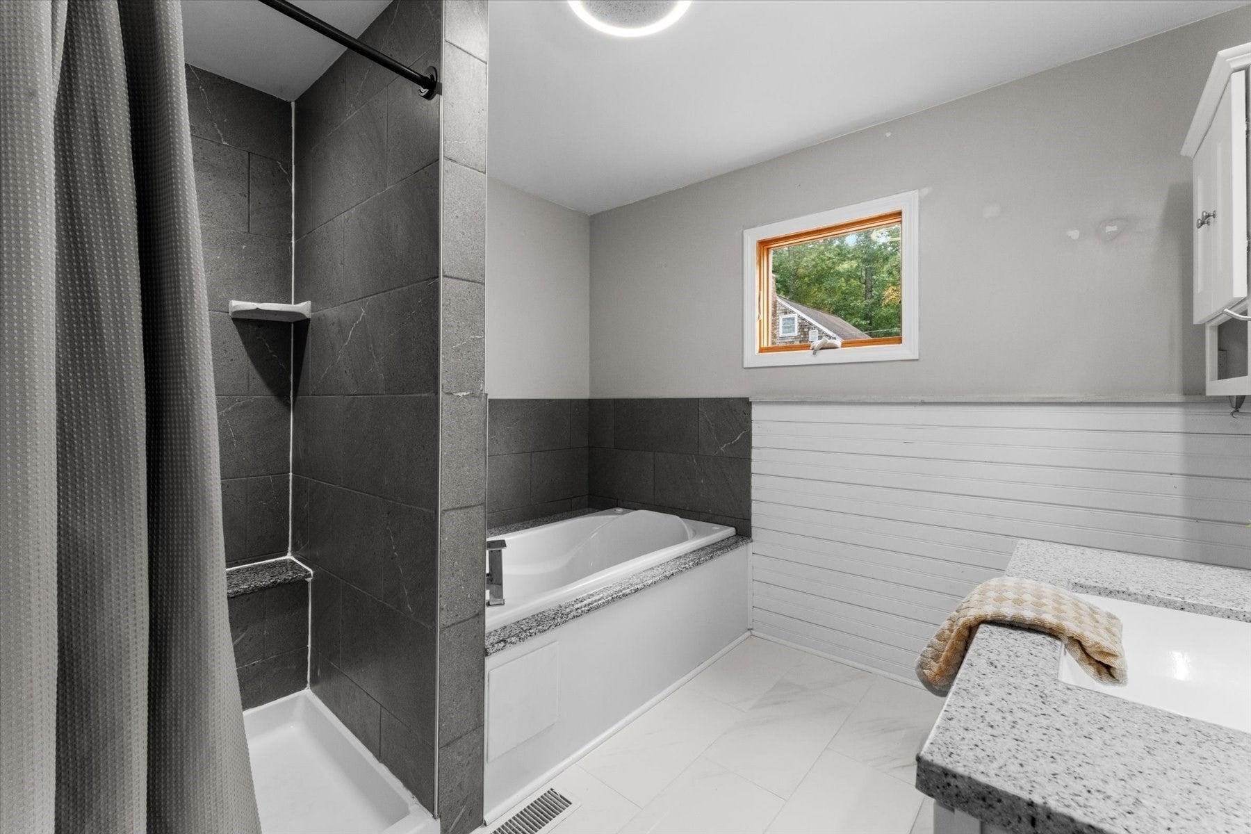11 Wheelock Rd, Shrewsbury, MA, 11 Wheelock Rd, Shrewsbury, MA Photo #16