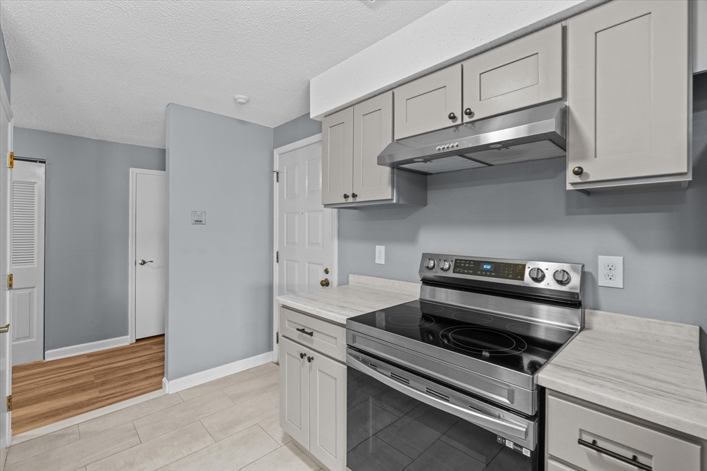181 Littleton Road 401