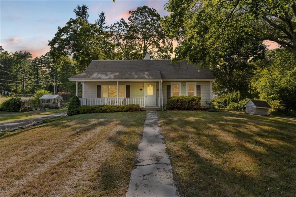 11 Gurney Rd