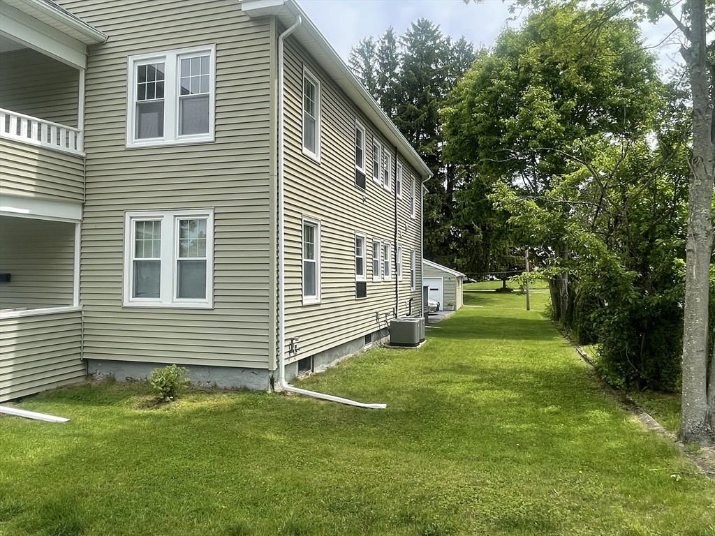 39 Brook St 2