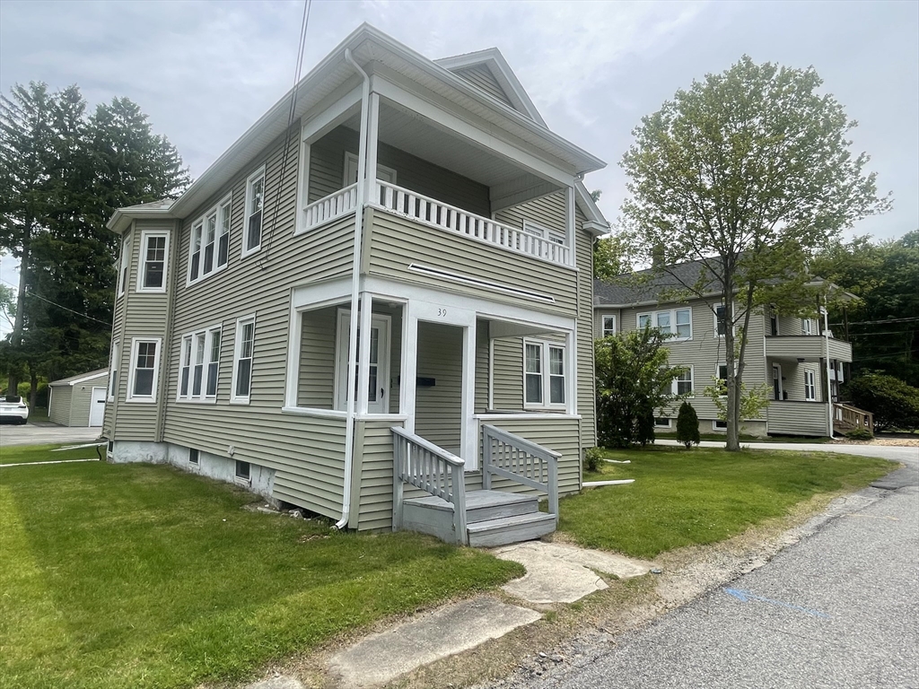 39 Brook St 2