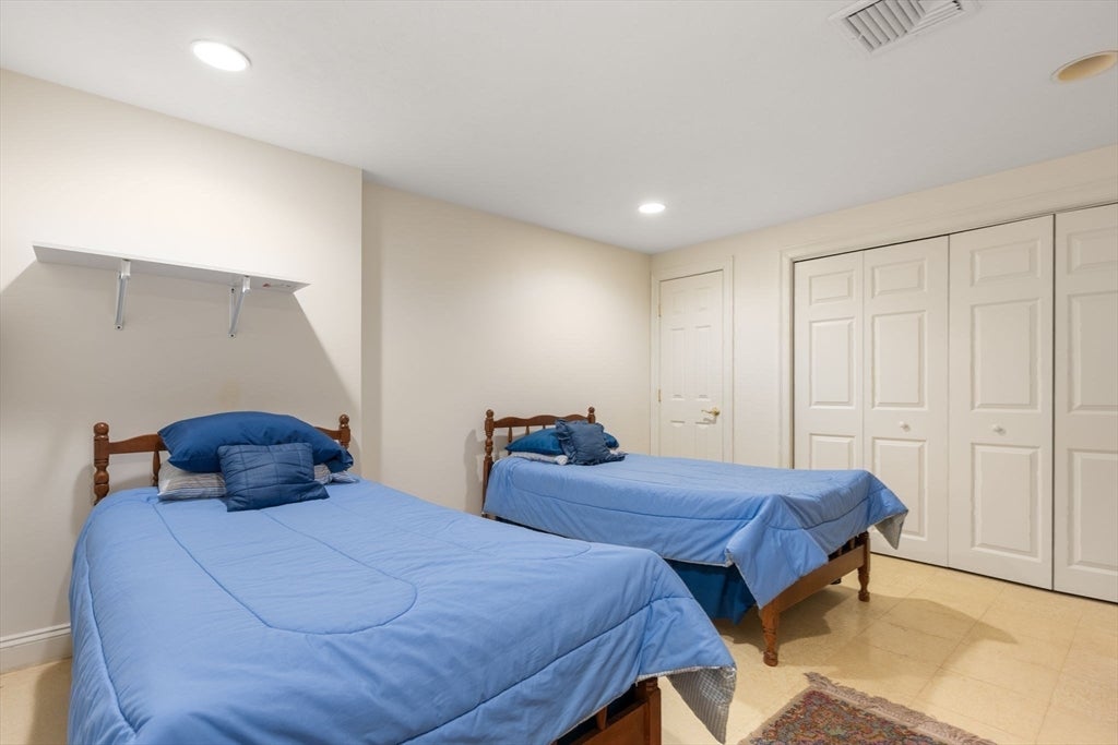 3 Summerland Way #3, Worcester, MA Photo #29