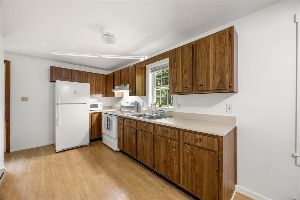 937 Pitchers Way, Barnstable, MA Photo #9