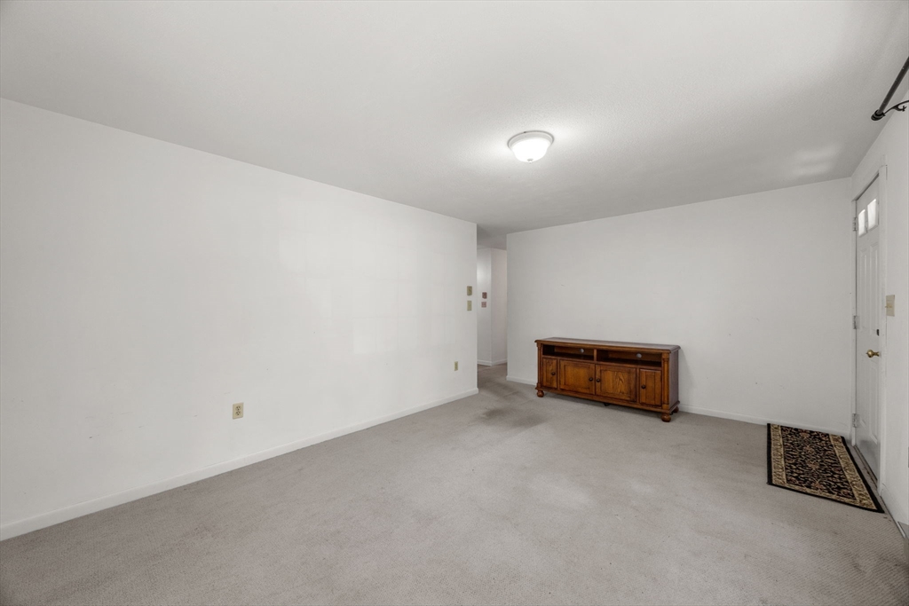 937 Pitchers Way, Barnstable, MA Photo #6