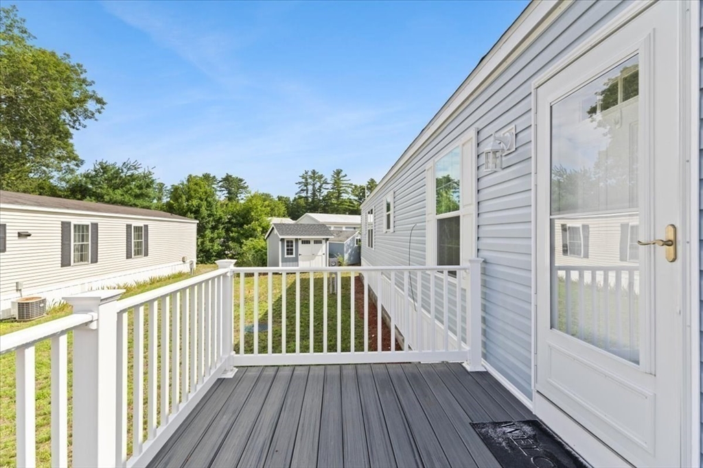 132 Queen Dr