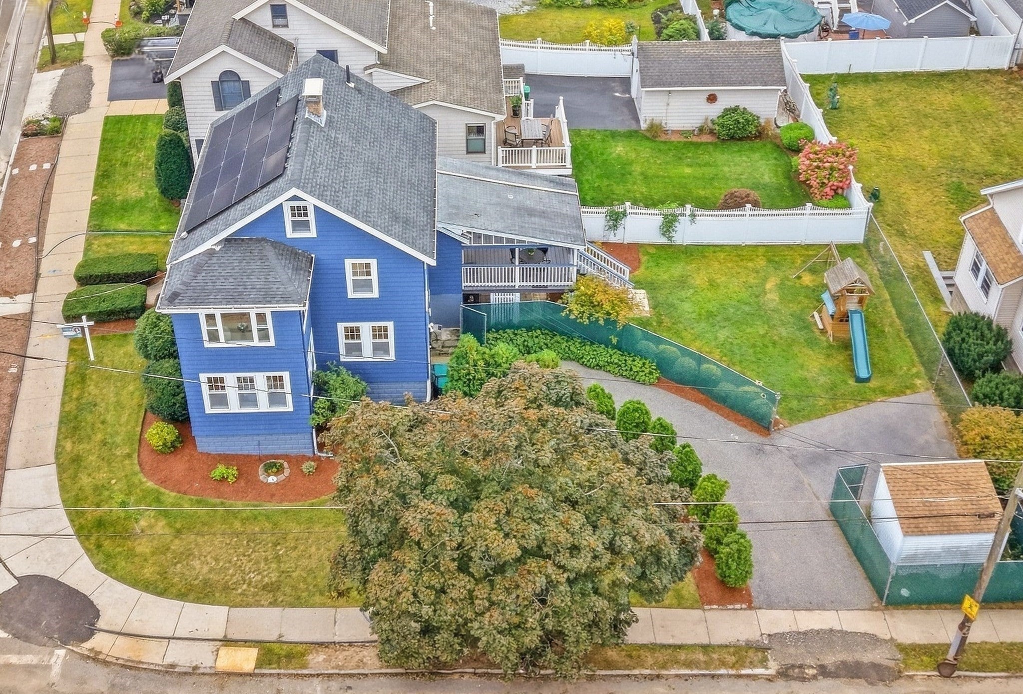 266 Governors Ave