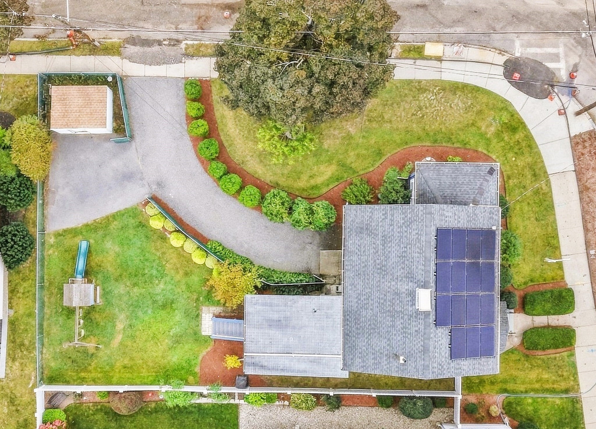 266 Governors Ave
