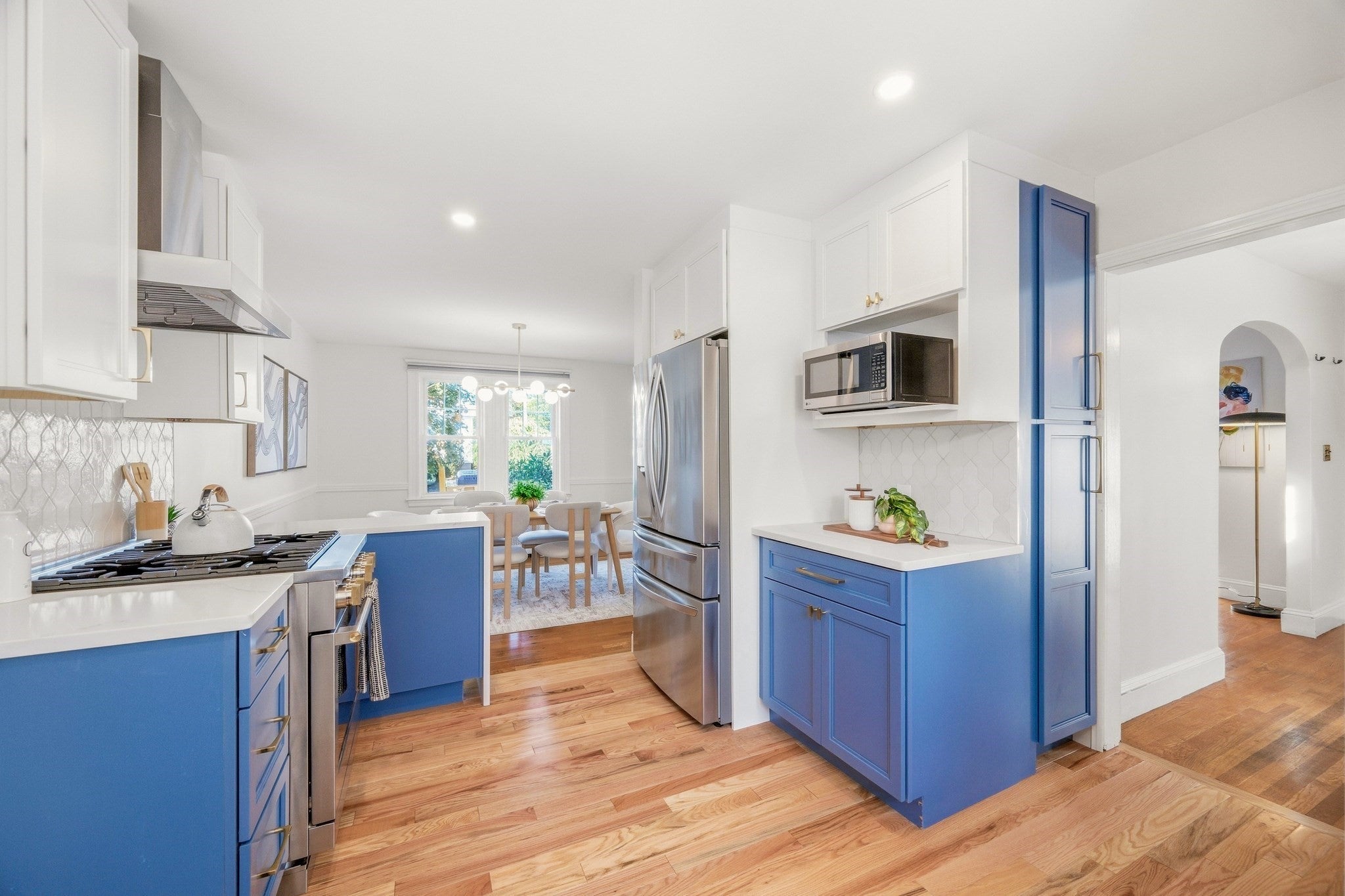 266 Governors Ave