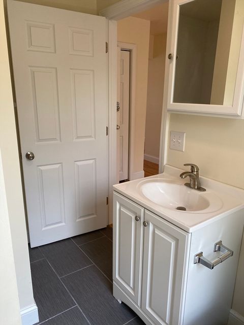 83 Bolton St 2 Boston MA 02127