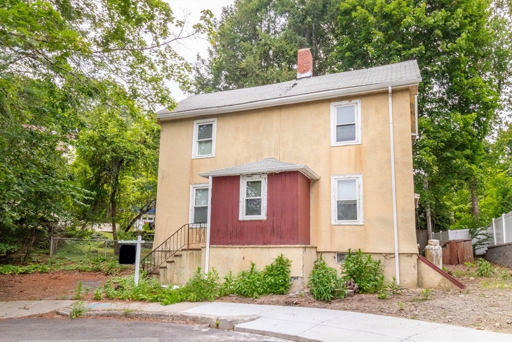 Photo of 49 White Ave, Newton, MA