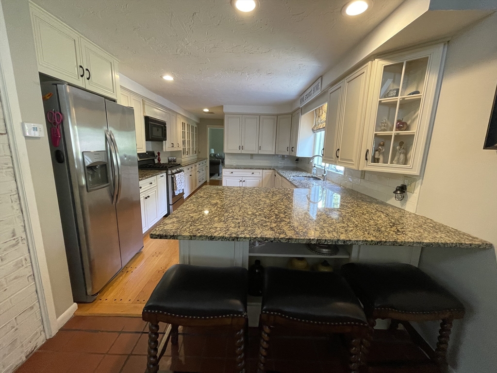 32 Ann Vinal Rd