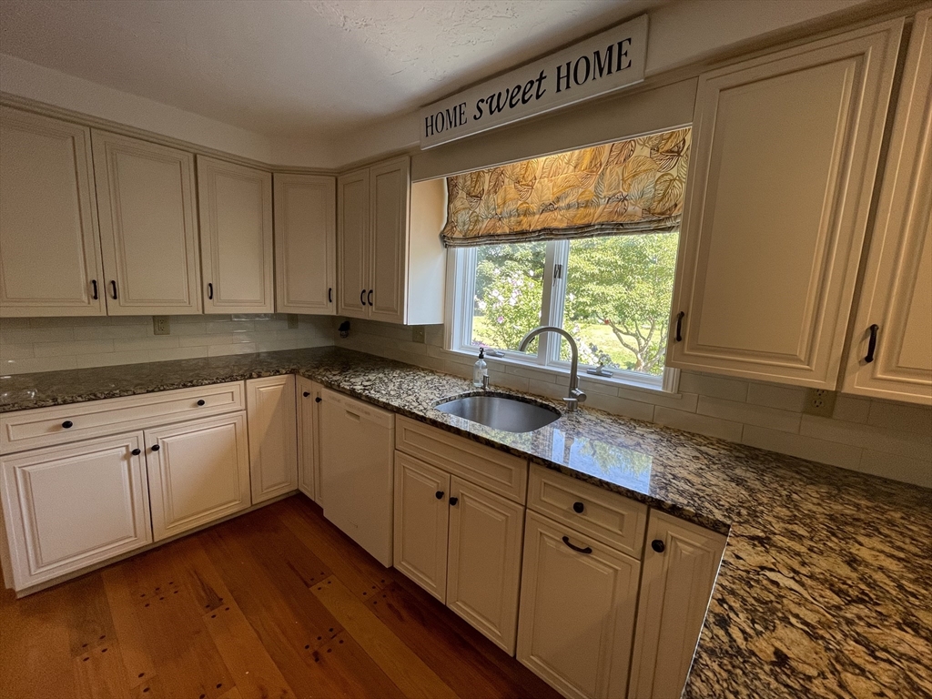 32 Ann Vinal Rd