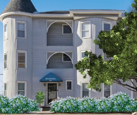 Photo of 176 Lincoln Street #B4, Worcester, MA 01605 (MLS # 73461559)