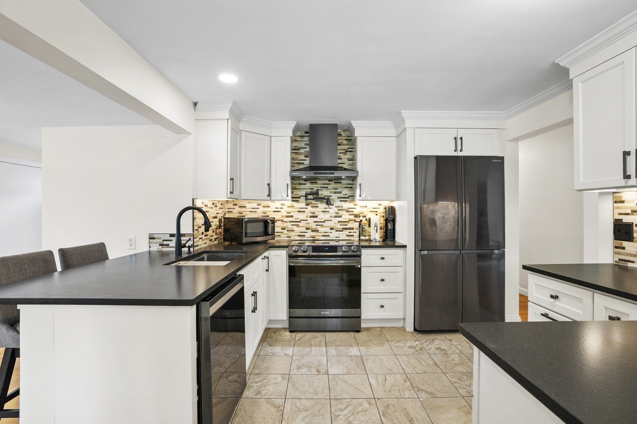 8 Niles Road, Randolph, MA, 8 Niles Road, Randolph, MA Photo #6