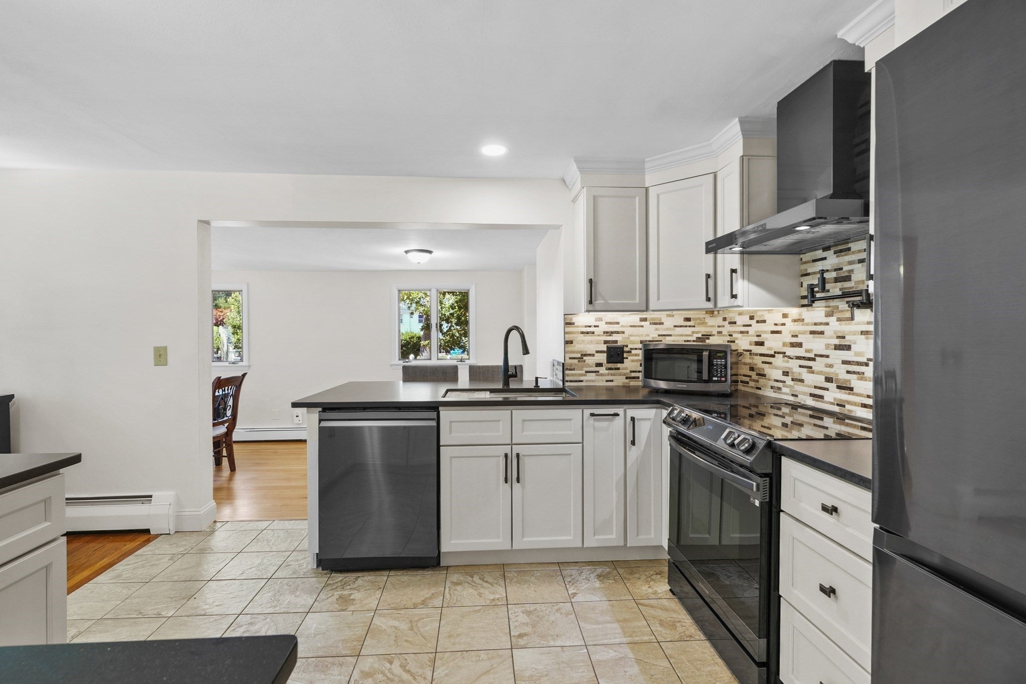 8 Niles Road, Randolph, MA, 8 Niles Road, Randolph, MA Photo #7
