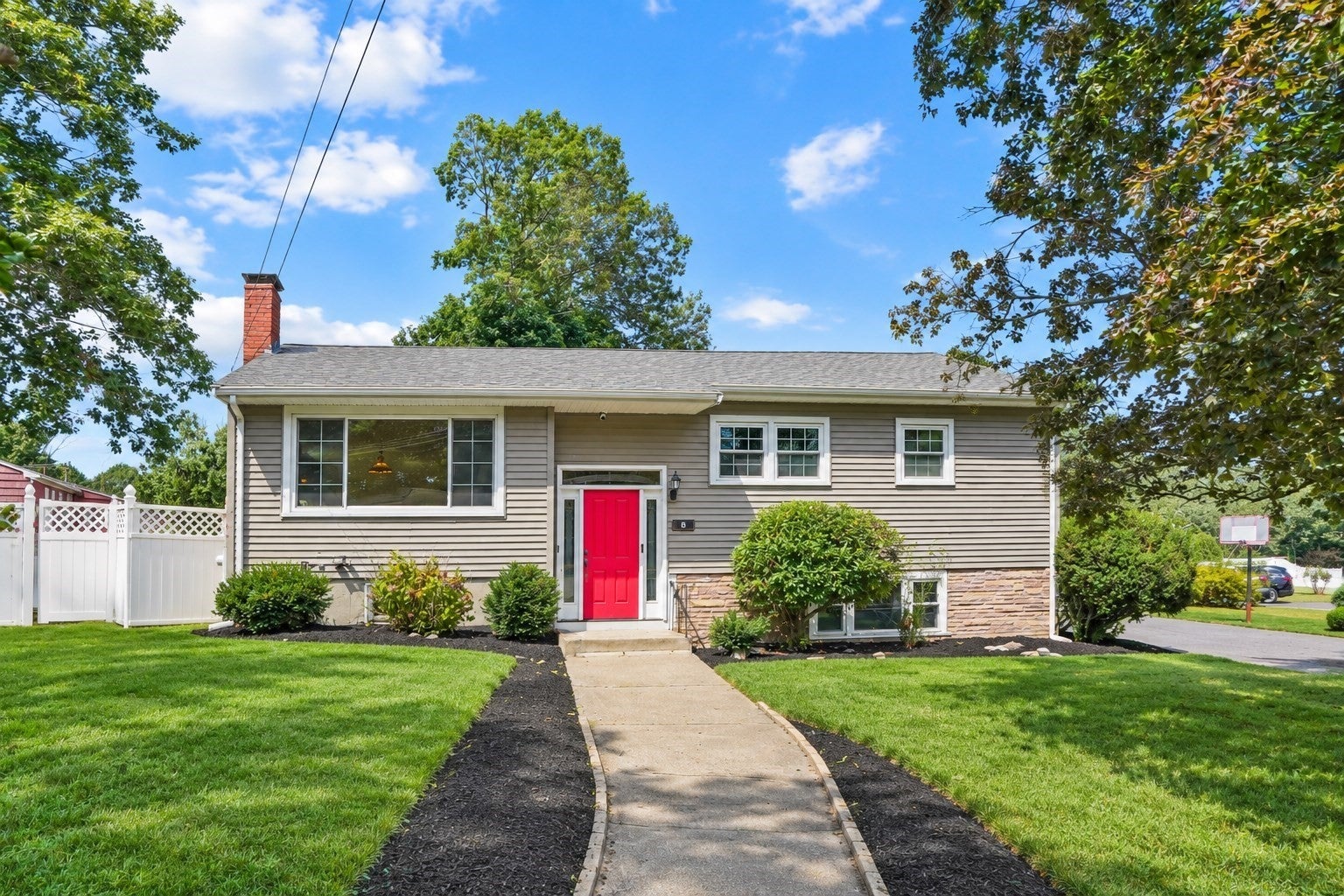 Photo of 8 Niles Road, Randolph, MA