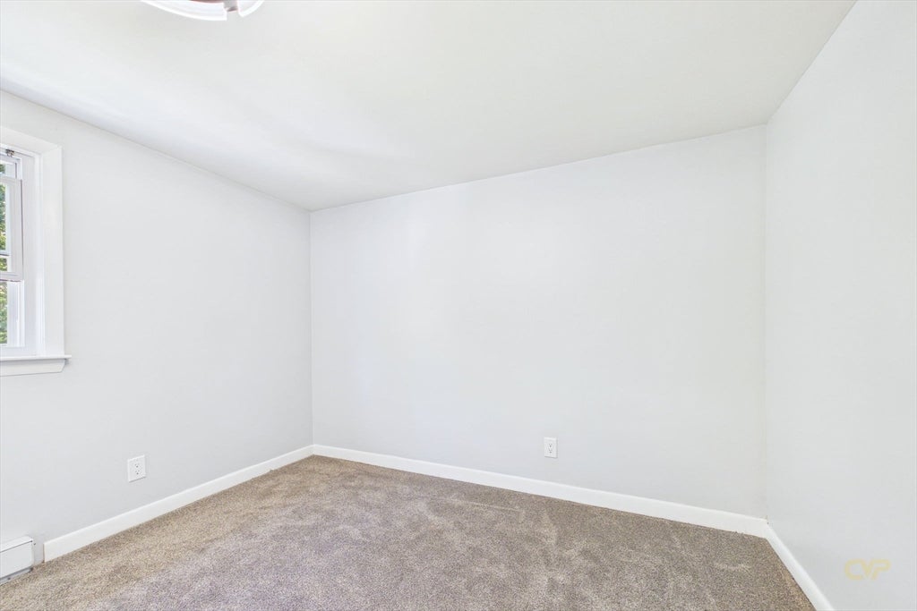 844 Hood St, Fall River, MA, 844 Hood St, Fall River, MA Photo #16