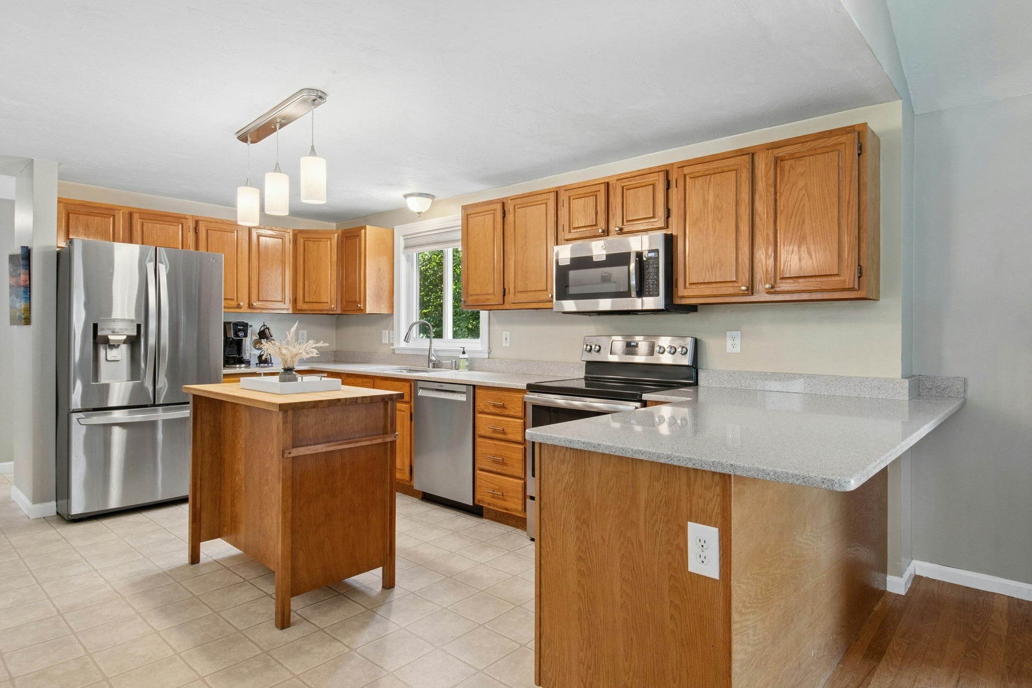 277 Wachusett Street, Holden, MA, 277 Wachusett Street, Holden, MA Photo #12