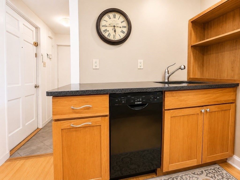 135-139 Pearl St #4, Cambridge, MA, 135-139 Pearl St #4, Cambridge, MA Photo #15