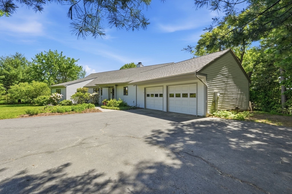 481 Station Rd