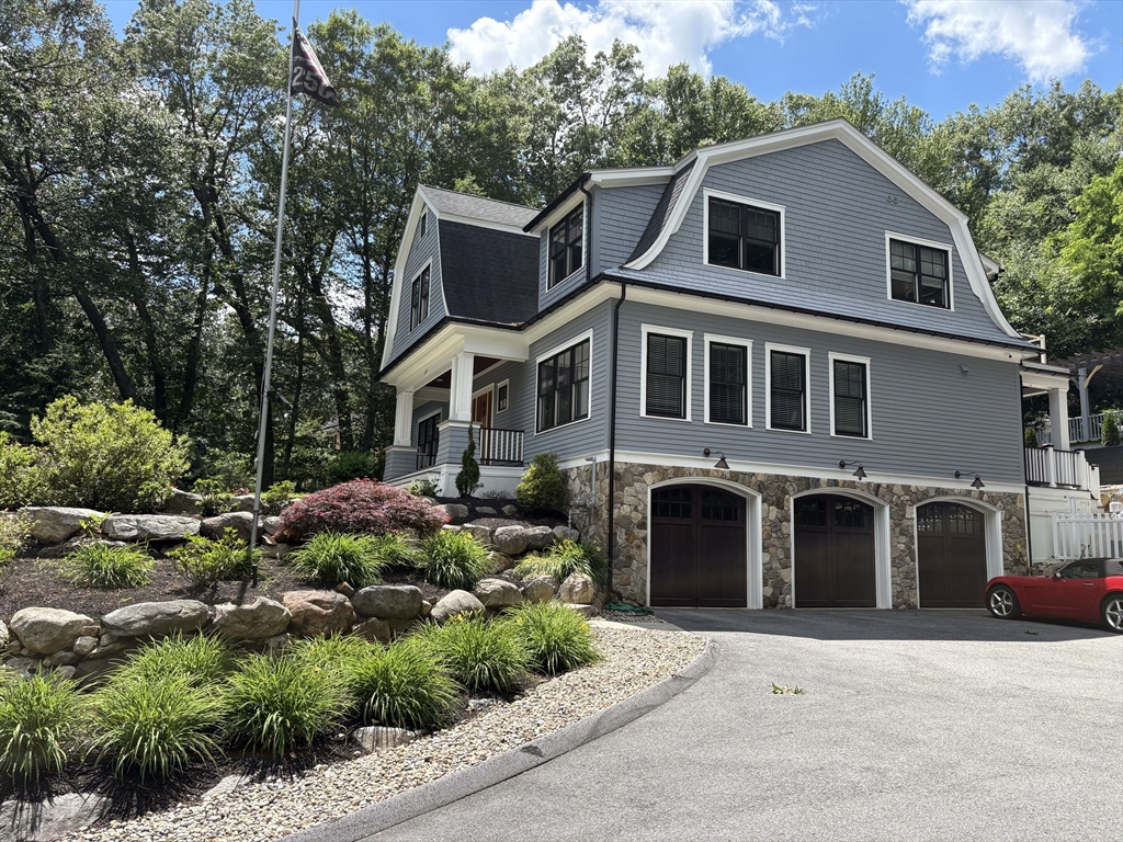 190 Bedford Rd