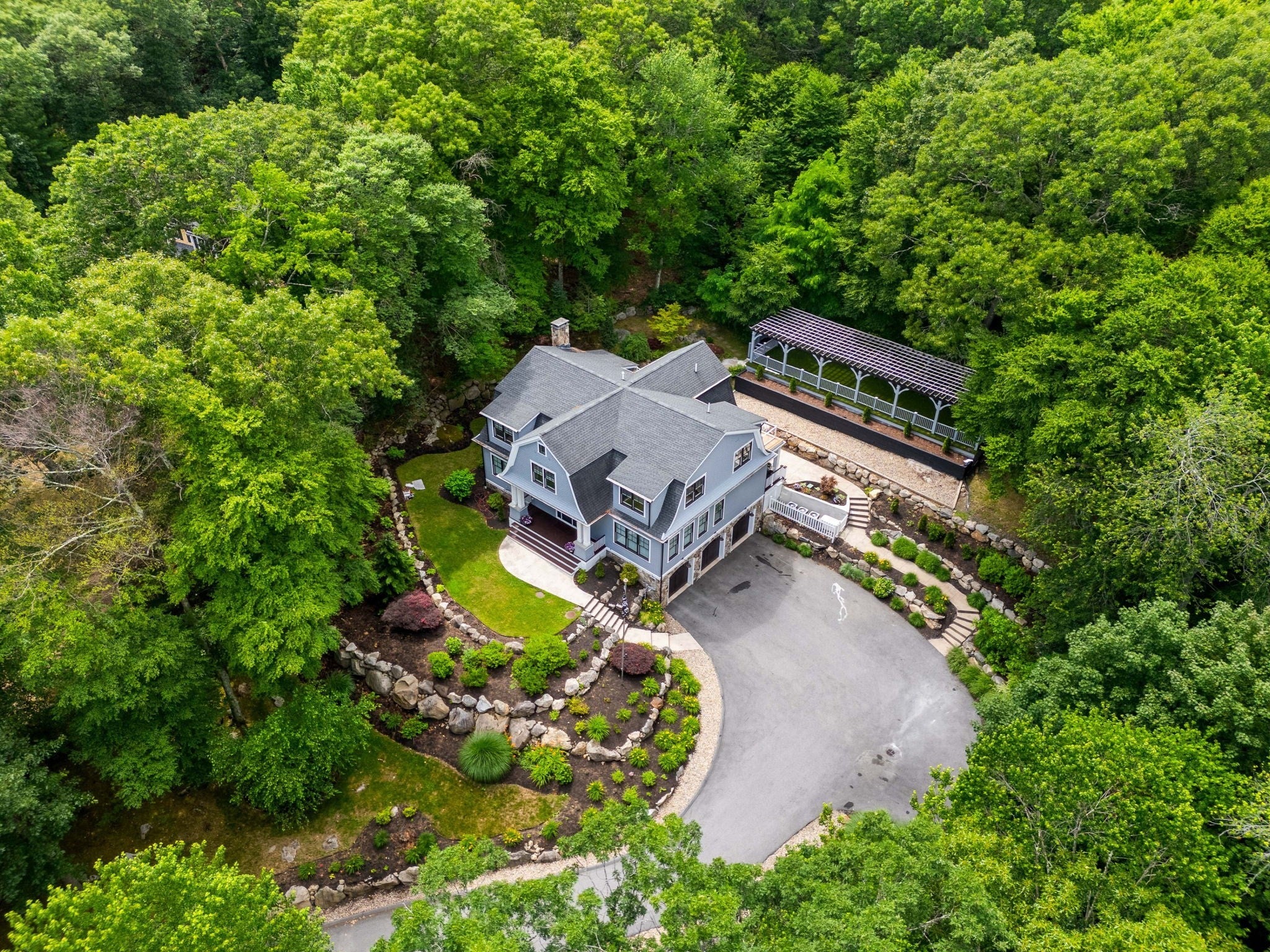 190 Bedford Rd