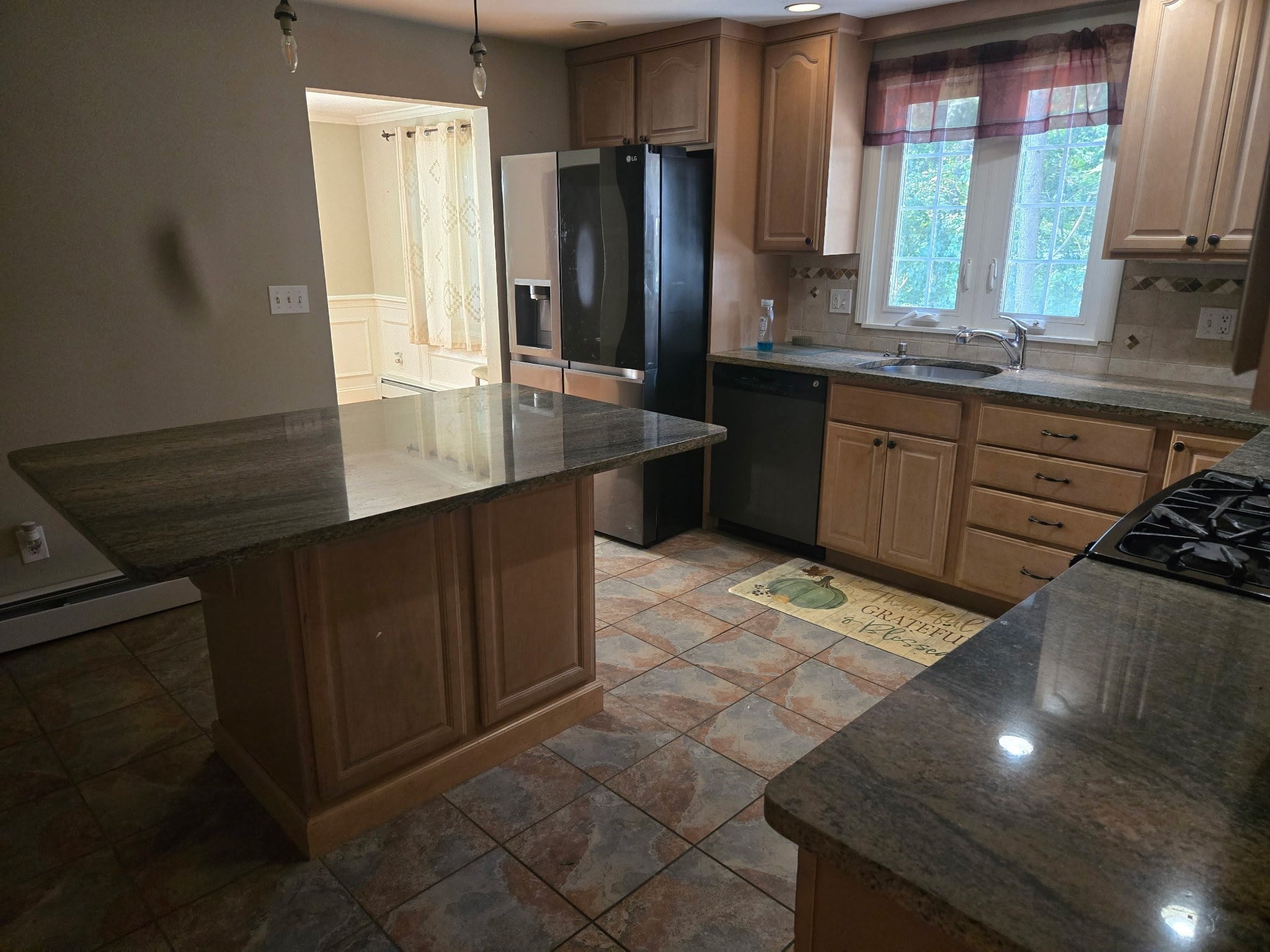 23 Kings Row Ln, Framingham, MA, 23 Kings Row Ln, Framingham, MA Photo #14